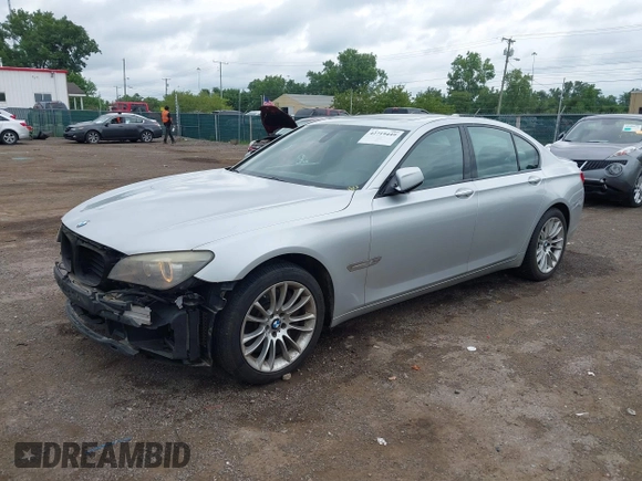 2011 BMW 7 Series 750i xDrive with VIN WBAKC6C57BC395254, listed as a IAAI auction lot 42719449 with 212,096 mi miles and . Bid and sale history available at DreamBid. Image 18.