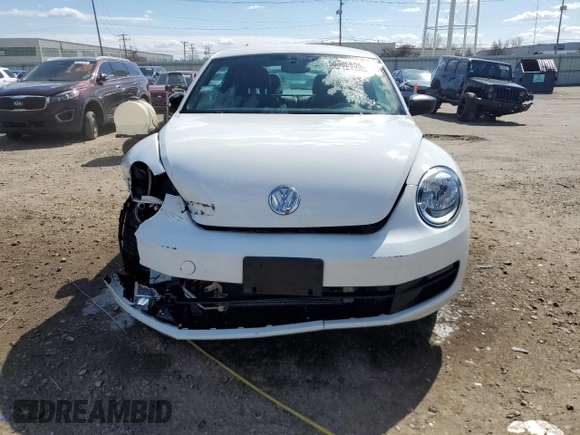 2015 Volkswagen Beetle Fleet Edition with VIN 3VWF17AT8FM647418, listed as a Copart auction lot 50605905 with 105,671 mi miles and Salvage Title. Bid and sale history available at DreamBid. Image 5.