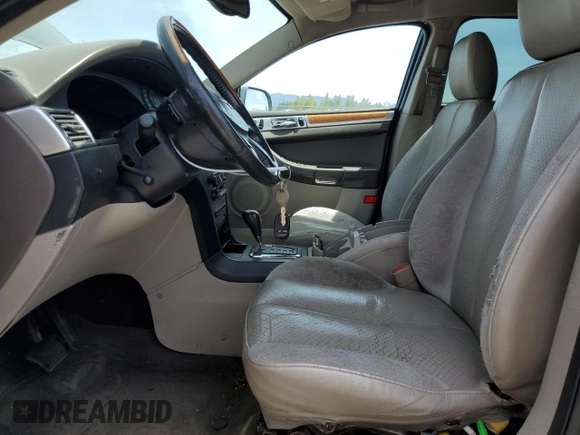 2005 Chrysler Pacifica с VIN 2C8GF78405R339494, выставлен на аукционе Copart как лот 57204005 с пробегом 178 290 миль миль и Списание • Salvage title. История ставок и продаж доступна на DreamBid. Изображение 7.