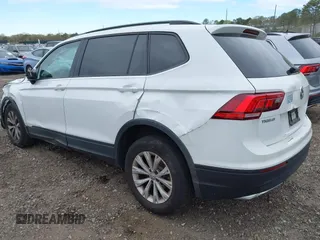 2019 Volkswagen Tiguan S z VIN 3VV0B7AX9KM055305, wystawiony jako IAAI lot #42160128 z przebiegiem 67 826 mil mil oraz . Historia ofert i sprzedaży dostępna na DreamBid. Obrazek 3.
