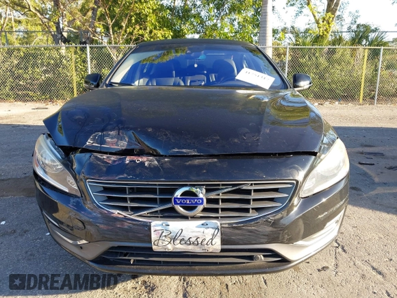 2017 Volvo S60 Inscription with VIN LYV402HK7HB130410, listed as a IAAI auction lot 41751317 with 97,339 mi miles. Bid and sale history available at carsss.com. Image 12.