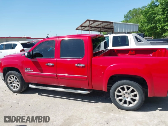 2013 GMC Sierra 1500 SLE z VIN 3GTP1VE08DG282469, wystawiony jako IAAI lot #42015632 z przebiegiem 194 087 mil mil oraz . Historia ofert i sprzedaży dostępna na DreamBid. Obrazek 14.