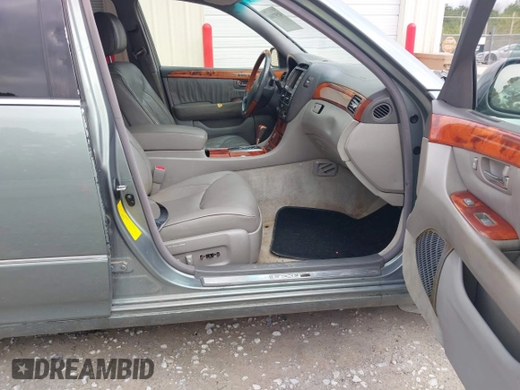 2001 Lexus LS 430 z VIN JTHBN30F210022498, wystawiony jako IAAI lot #41587686 z przebiegiem 197 562 mil mil oraz . Historia ofert i sprzedaży dostępna na DreamBid. Obrazek 5.