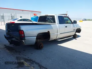 2002 Dodge 2500 with VIN 3B7KF23672M269874, listed as a IAAI auction lot 42080810 with 307,911 mi miles. Bid and sale history available at carsss.com. Image 4.