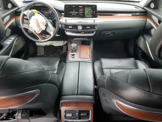2020 Kia K900 z VIN KNAS24J68L6021495, wystawiony jako Copart lot #89001435 z przebiegiem 27 678 mil mil oraz Szkoda całkowita • Salvage title. Historia ofert i sprzedaży dostępna na DreamBid. Obrazek 8.