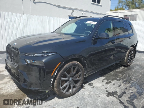 2024 BMW X7 xDrive40i with VIN 5UX23EM08R9V96201, listed as a Copart auction lot 44180435 with 6,809 mi miles and Salvage Title. Bid and sale history available at carsss.com. Image 1.