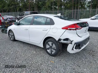 2020 Hyundai Ioniq Blue z VIN KMHC65LC0LU233688, wystawiony jako IAAI lot #42573852 z przebiegiem 61 293 mil mil oraz . Historia ofert i sprzedaży dostępna na DreamBid. Obrazek 3.