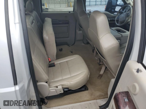 2008 Ford F-350 with VIN 1FTWW32RX8EA88768, listed as a Copart auction lot 84471024 with Not provided miles and Salvage title. Bid and sale history available at DreamBid. Image 10.