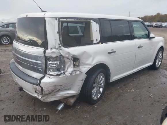 2014 Ford Flex Limited with VIN 2FMGK5D80EBD36058, listed as a IAAI auction lot 40819765 with 136,276 mi miles. Bid and sale history available at carsss.com. Image 4.