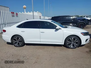 2021 Volkswagen Passat SE with VIN 1VWSA7A30MC000802, listed as a IAAI auction lot 42007087 with 190,171 mi miles and . Bid and sale history available at DreamBid. Image 13.