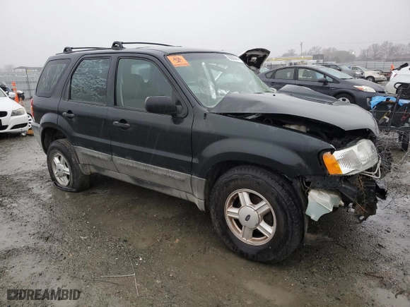 2003 Ford Escape XLS Popular with VIN 1FMYU021X3KA70123, listed as a Copart auction lot 86005514 with 0 mi miles and Salvage Title. Bid and sale history available at carsss.com. Image 4.