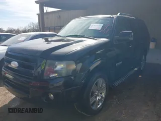 2007 Ford Expedition Limited with VIN 1FMFU19587LA79389, listed as a IAAI auction lot 41823542 with 328,882 mi miles. Bid and sale history available at carsss.com. Image 2.