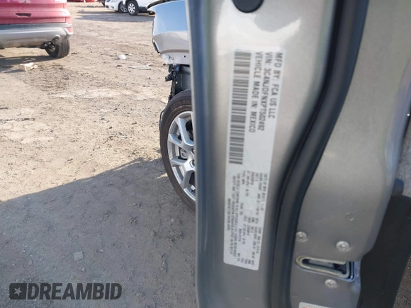 2023 Jeep Compass Latitude Lux с VIN 3C4NJDFNXPT502492, выставлен на аукционе IAAI как лот 41597253 с пробегом 18 747 миль миль и . История ставок и продаж доступна на DreamBid. Изображение 9.
