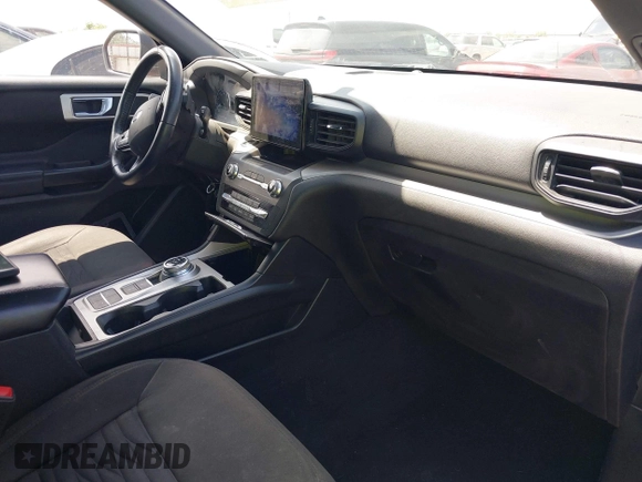 2020 Ford Explorer XLT with VIN 1FMSK7DH4LGB35291, listed as a IAAI auction lot 42065650 with 145,170 mi miles and . Bid and sale history available at DreamBid. Image 5.