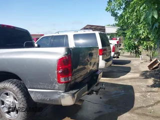 2005 Dodge 2500 SLT with VIN 3D7KR28D75G757830, listed as a IAAI auction lot 42175332 with 226,270 mi miles and . Bid and sale history available at carsss.com. Image 6.