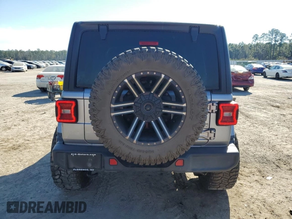 2019 Jeep Wrangler Unlimited Sahara with VIN 1C4HJXEN6KW600129, listed as a Copart auction lot 45814405 with 110,004 mi miles and Salvage Title. Bid and sale history available at carsss.com. Image 6.