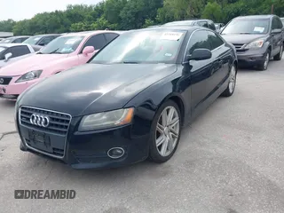 2012 Audi A5 Premium Plus z VIN WAULFAFR0CA014435, wystawiony jako IAAI lot #42289236 z przebiegiem 174 950 mil mil oraz . Historia ofert i sprzedaży dostępna na DreamBid. Obrazek 2.