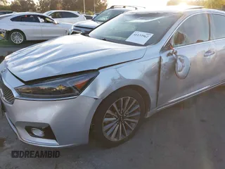2017 Kia Cadenza Limited with VIN KNALC4J14H5090560, listed as a IAAI auction lot 41133962 with 108,113 mi miles. Bid and sale history available at carsss.com. Image 6.