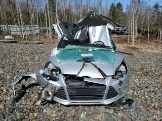 2014 Ford Focus SE with VIN 1FADP3K23EL178428, listed as a Copart auction lot 50118125 with 140,344 mi miles and Non Repairable. Bid and sale history available at carsss.com. Image 5.