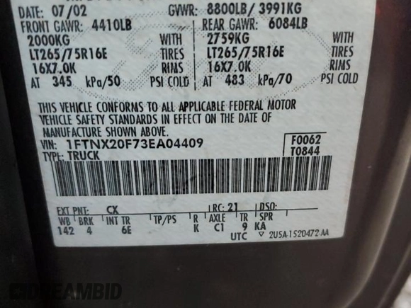 2003 Ford F-250 XL z VIN 1FTNX20F73EA04409, wystawiony jako Copart lot #84228714 z przebiegiem 142 641 mil mil oraz Szkoda całkowita • Salvage title. Historia ofert i sprzedaży dostępna na DreamBid. Obrazek 12.