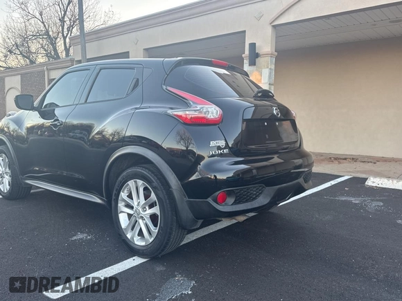 2015 Nissan Juke SV with VIN JN8AF5MR2FT504165, listed as a Copart auction lot 89213385 with 76,046 mi miles and Clean Title. Bid and sale history available at carsss.com. Image 3.