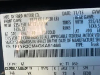 2016 Ford Transit Cargo z VIN 1FTYR2CM4GKA51468, wystawiony jako Copart lot #53968425 z przebiegiem 165 725 mil mil oraz Czysty tytuł • Clean title. Historia ofert i sprzedaży dostępna na DreamBid. Obrazek 10.
