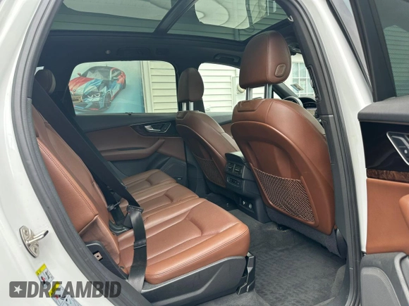 2018 Audi Q7 Premium Plus with VIN WA1LAAF70JD019706, listed as a Copart auction lot 63009995 with 109,501 mi miles and Clean title. Bid and sale history available at DreamBid. Image 11.
