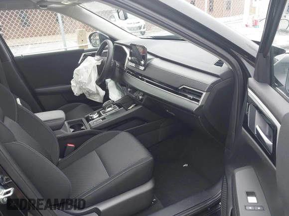 2024 Mitsubishi Outlander ES z VIN JA4J3UA89RZ031760, wystawiony jako IAAI lot #41140604 z przebiegiem 54 640 mil mil oraz . Historia ofert i sprzedaży dostępna na DreamBid. Obrazek 5.