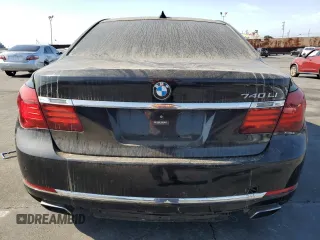 2015 BMW 7 Series 740Li with VIN WBAYE4C52FD946831, listed as a Copart auction lot 49014195 with 137,447 mi miles and Salvage Title. Bid and sale history available at DreamBid. Image 6.