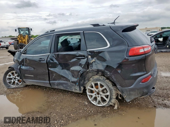 2016 Jeep Cherokee Latitude with VIN 1C4PJLCB2GW302486, listed as a Copart auction lot 60652285 with 113,875 mi miles and Salvage title. Bid and sale history available at DreamBid. Image 2.