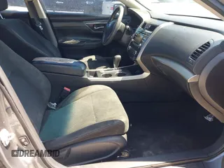 2015 Nissan Altima 2.5 SV with VIN 1N4AL3APXFC468016, listed as a IAAI auction lot 41791762 with 173,525 mi miles. Bid and sale history available at carsss.com. Image 5.