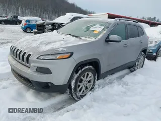 2018 Jeep Cherokee Latitude Plus with VIN 1C4PJMLB1JD502431, listed as a IAAI auction lot 41292612 with 115,839 mi miles and . Bid and sale history available at DreamBid. Image 17.