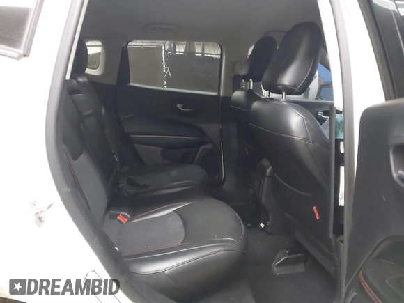 2019 Jeep Compass Trailhawk with VIN 3C4NJDDB8KT668110, listed as a IAAI auction lot 41700848 with 75,855 mi miles and . Bid and sale history available at carsss.com. Image 8.