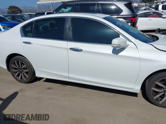 2015 Honda Accord EX-L with VIN 1HGCR2F84FA025113, listed as a IAAI auction lot 42304609 with 94,766 mi miles and . Bid and sale history available at DreamBid. Image 13.