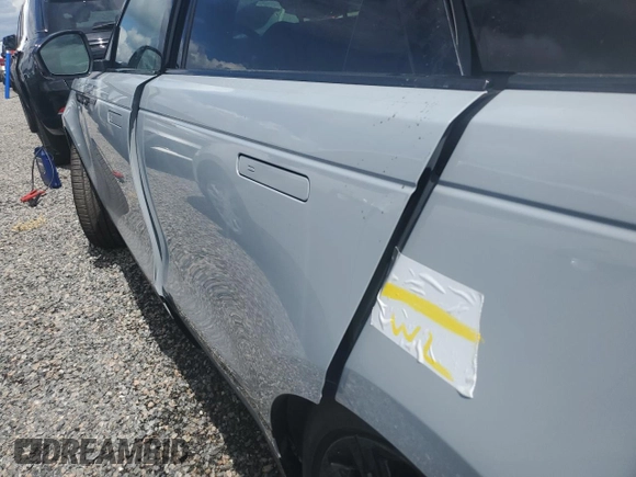 2025 Land Rover Range Rover Velar Dynamic SE z VIN SALYL2EX9SA393675, wystawiony jako Copart lot #74065714 z przebiegiem Nie podano mil oraz Nie do naprawy • Non repairable. Historia ofert i sprzedaży dostępna na DreamBid. Obrazek 13.
