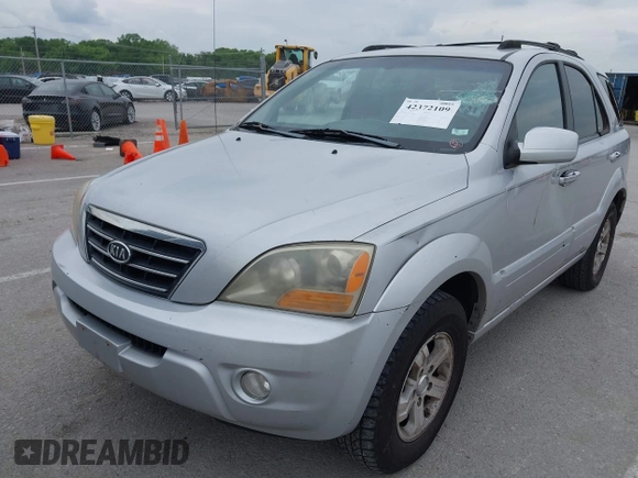 2007 Kia Sorento LX z VIN KNDJC736775716198, wystawiony jako IAAI lot #42372109 z przebiegiem 186 948 mil mil oraz . Historia ofert i sprzedaży dostępna na DreamBid. Obrazek 12.