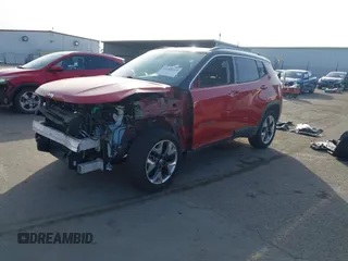 2018 Jeep Compass Limited with VIN 3C4NJDCB8JT264174, listed as a IAAI auction lot 41368415 with 67,594 mi miles. Bid and sale history available at carsss.com. Image 2.