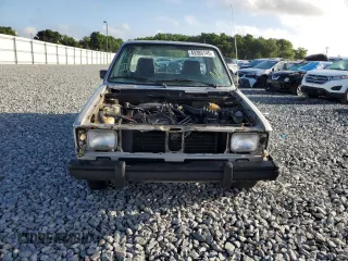 1982 Volkswagen Rabbit z VIN 1MB0174CV060266, wystawiony jako Copart lot #49385145 z przebiegiem 118 498 mil mil oraz Szkody całkowita. Historia ofert i sprzedaży dostępna na DreamBid. Obrazek 5.