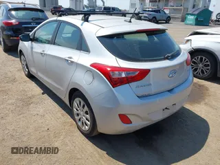 2016 Hyundai Elantra with VIN KMHD35LH7GU324519, listed as a IAAI auction lot 42633727 with 95,895 mi miles and . Bid and sale history available at DreamBid. Image 3.