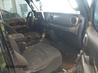 2018 Jeep Wrangler Unlimited Sport S с VIN 1C4HJXDG2JW179396, выставлен на аукционе IAAI как лот 41629534 с пробегом Не указан миль и . История ставок и продаж доступна на DreamBid. Изображение 5.