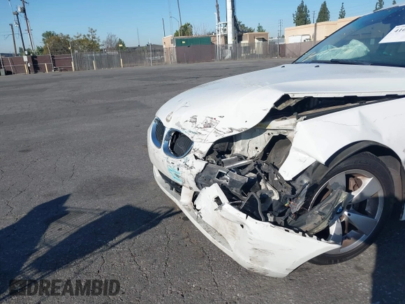 2007 BMW 5 Series 530i with VIN WBANE73537CM49119, listed as a IAAI auction lot 41678779 with 1 mi miles. Bid and sale history available at carsss.com. Image 6.