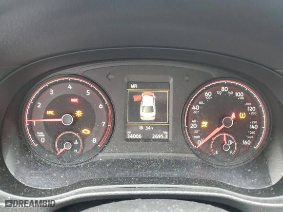 2020 Volkswagen Passat 2.0T SEL with VIN 1VWCA7A31LC021306, listed as a Copart auction lot 44201725 with 34,006 mi miles and Salvage Title. Bid and sale history available at carsss.com. Image 9.