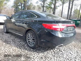 2014 Hyundai Azera Limited with VIN KMHFH4JG0EA368973, listed as a IAAI auction lot 41656545 with 108,631 mi miles and . Bid and sale history available at carsss.com. Image 3.