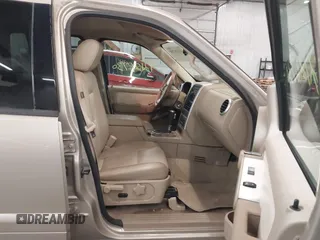 2007 Mercury Mountaineer z VIN 4M2EU47E27UJ08488, wystawiony jako IAAI lot #42126730 z przebiegiem 151 270 mil mil oraz . Historia ofert i sprzedaży dostępna na DreamBid. Obrazek 5.