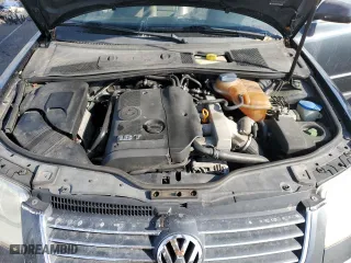 2002 Volkswagen Passat GLS with VIN WVWPD63B12P240042, listed as a Copart auction lot 77996234 with 156,852 mi miles and Salvage Title. Bid and sale history available at carsss.com. Image 12.