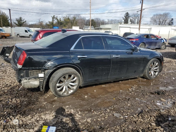 2017 Chrysler 300 with VIN 2C3CCAEG2HH518204, listed as a Copart auction lot 45449985 with 76,247 mi miles and Salvage Title. Bid and sale history available at carsss.com. Image 3.