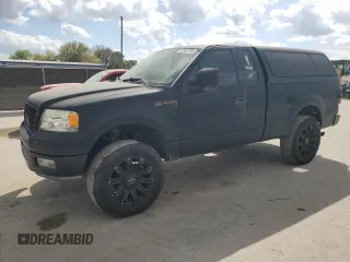 2004 Ford F-150 XL with VIN 1FTRF12W44NA16188, listed as a Copart auction lot 47353185 with 253,561 mi miles and Non Repairable. Bid and sale history available at carsss.com. Image 1.