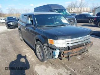 2009 Ford Flex SEL z VIN 2FMDK52C49BA80684, wystawiony jako IAAI lot #42029646 z przebiegiem 121 767 mil mil oraz . Historia ofert i sprzedaży dostępna na DreamBid. Obrazek 1.