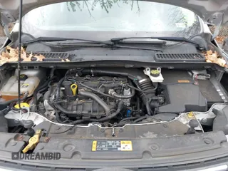 2013 Ford Escape SE with VIN 1FMCU0GX5DUA45076, listed as a IAAI auction lot 42015153 with 145,475 mi miles. Bid and sale history available at carsss.com. Image 10.