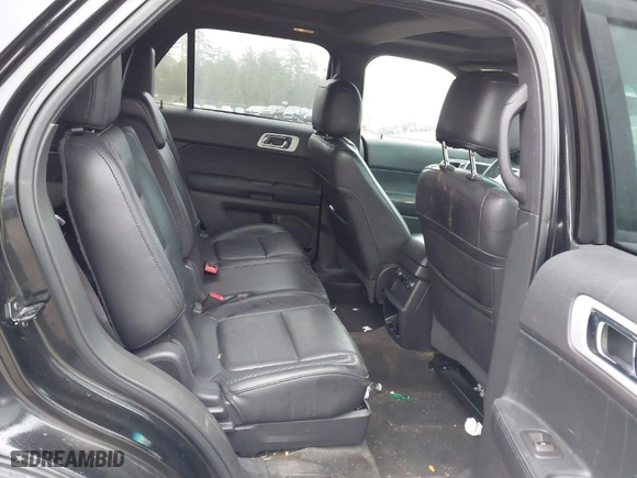 2015 Ford Explorer XLT with VIN 1FM5K8D88FGB86428, listed as a IAAI auction lot 41901491 with NaN miles. Bid and sale history available at carsss.com. Image 8.